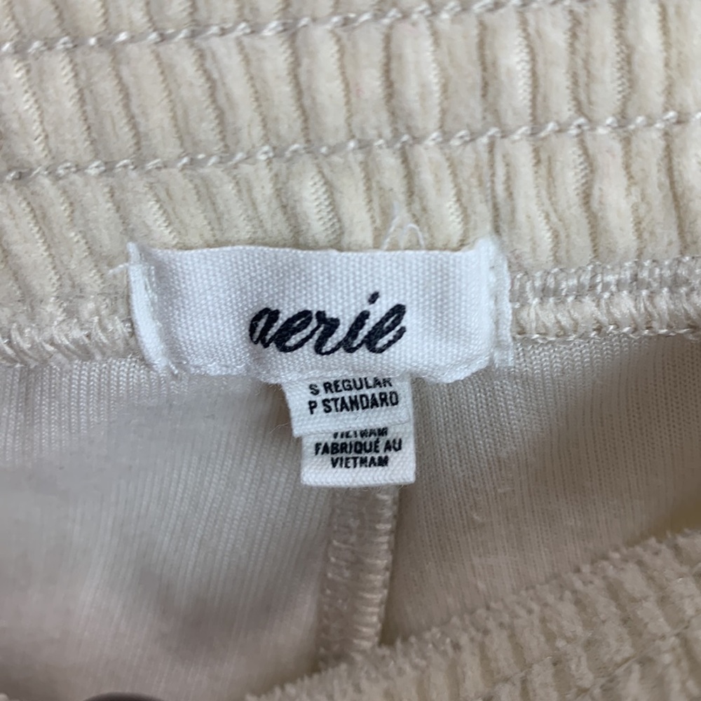 Aeri groove on ribbed velour flare pants - Picture 8 of 8